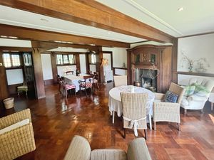 Dining room- click for photo gallery